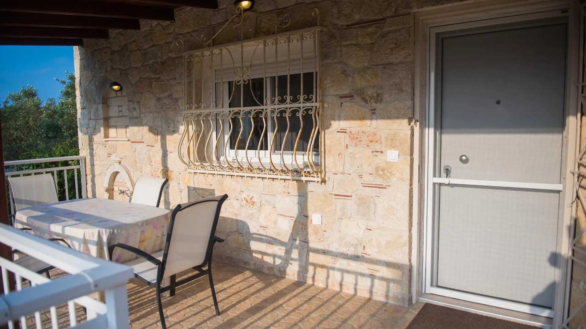 Apartments In A Villa By The Beautiful Sea Bay Nea Poteidaia